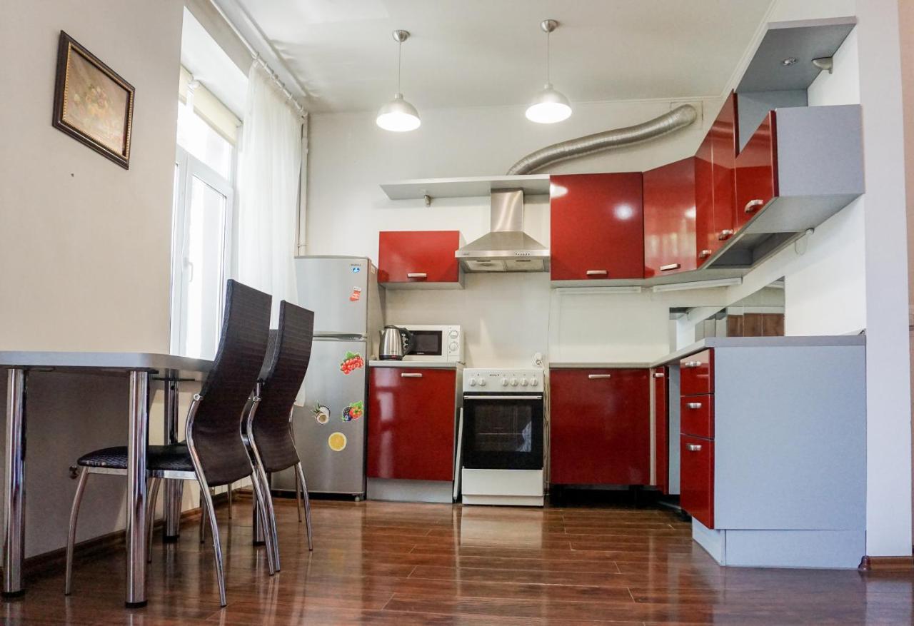Doba In Ua Centre Apartments Dnipro Exterior photo